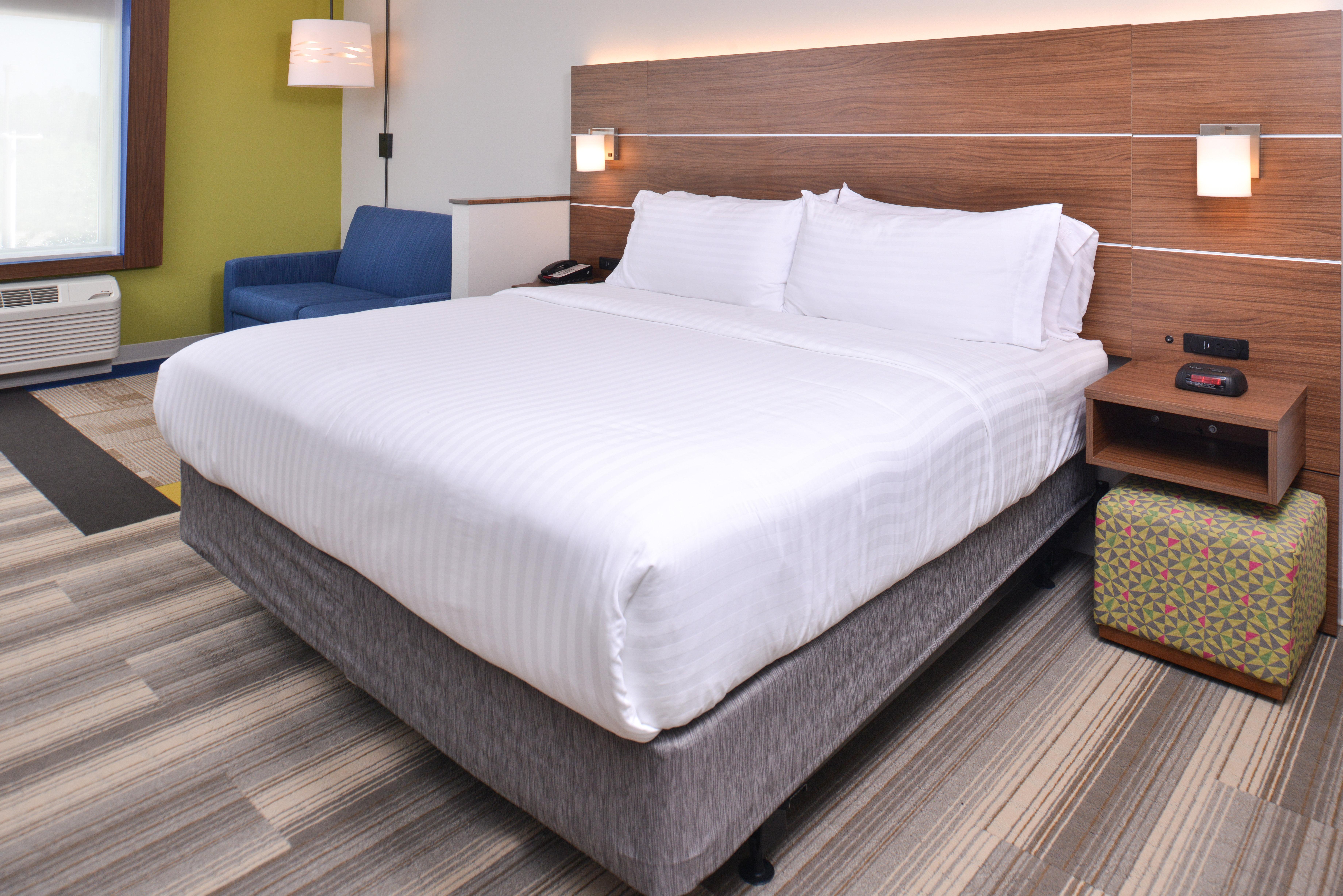 Holiday Inn Express & Suites Omaha Airport By Ihg Carter Lake Eksteriør billede