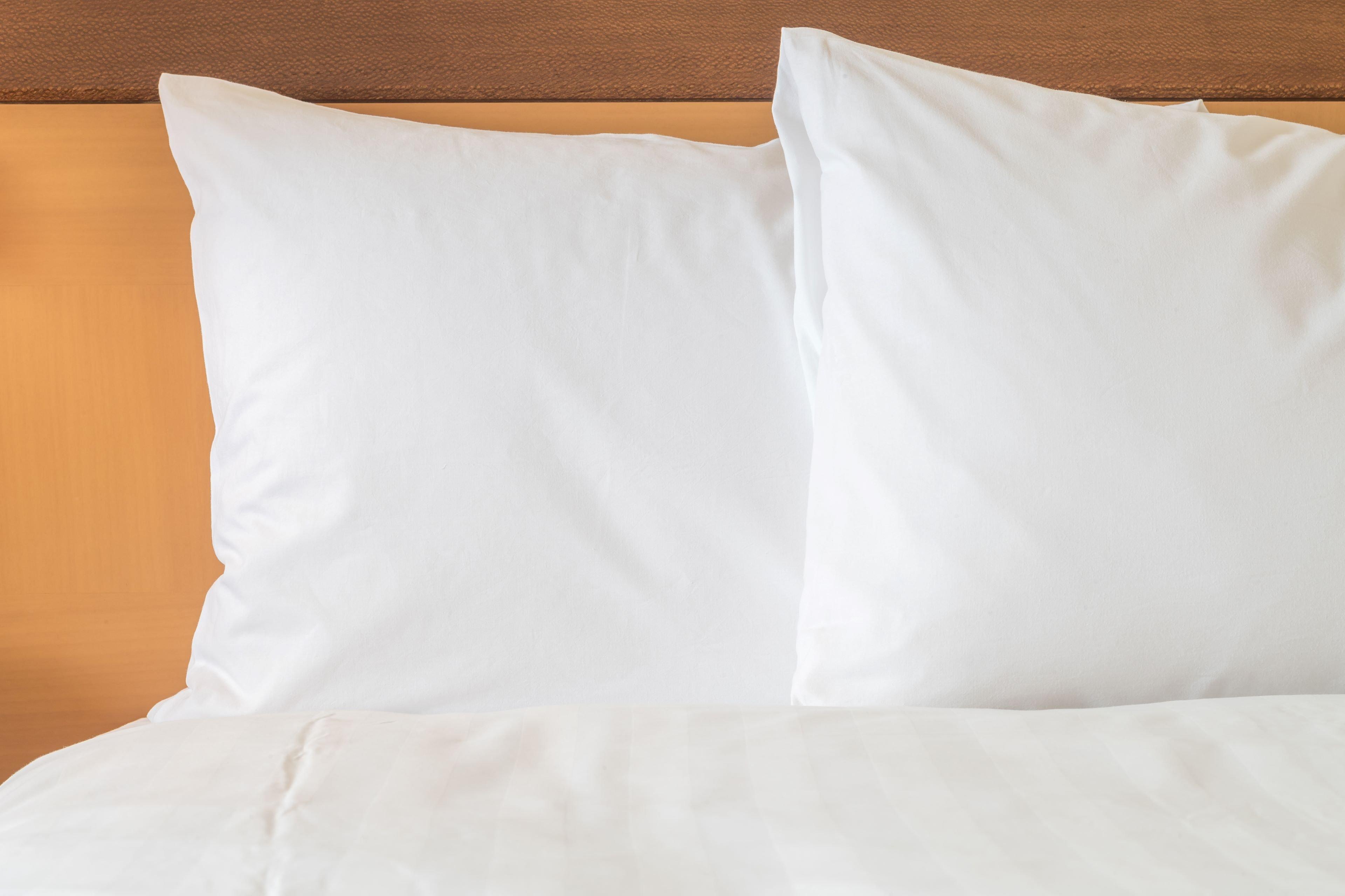 Holiday Inn Express & Suites Omaha Airport By Ihg Carter Lake Eksteriør billede